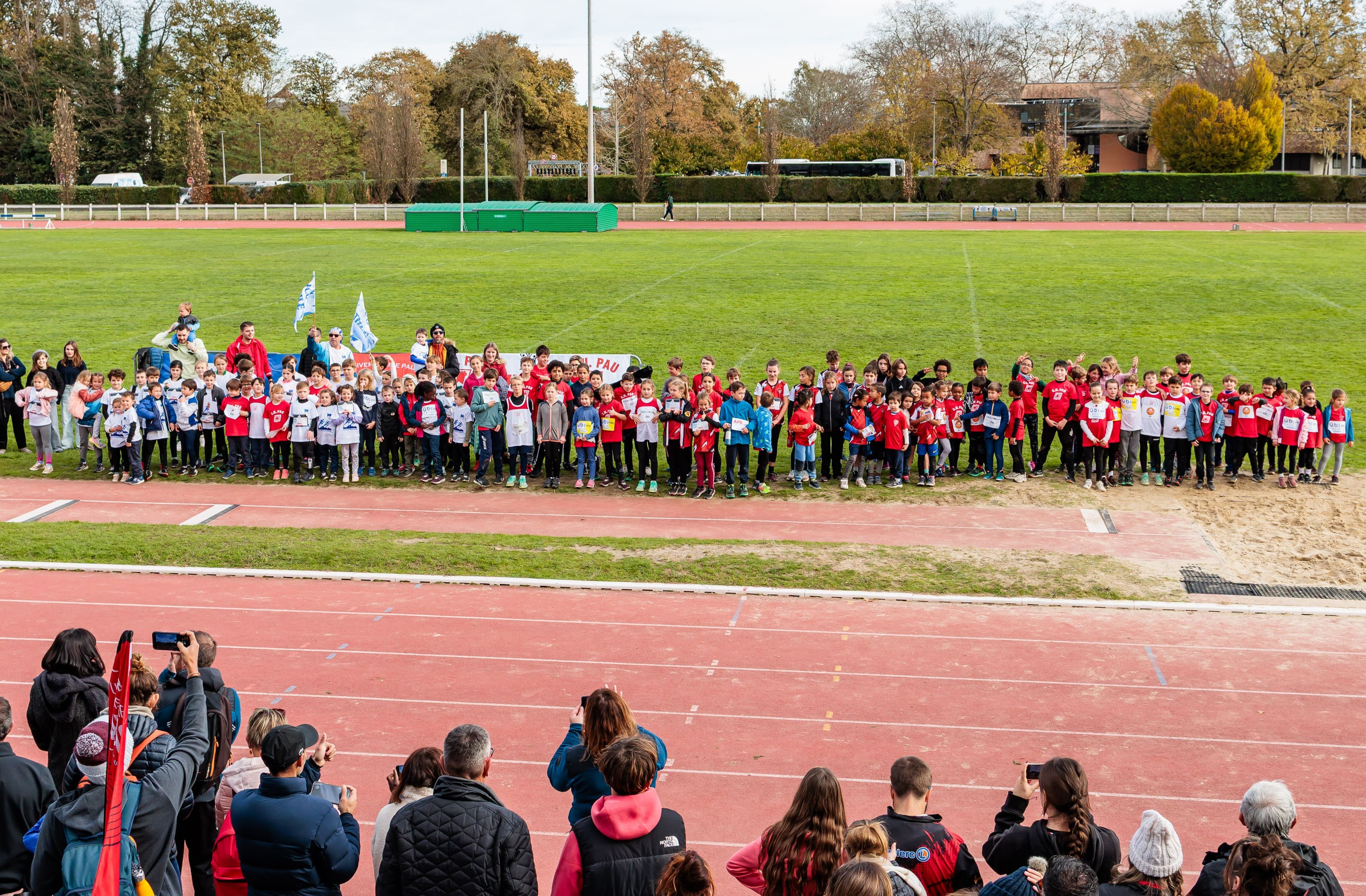PLUS DE 120 ENFANTS RÉUNIS POUR LA PREMIÈRE RENCONTRE KID’S ATHLÉ D...